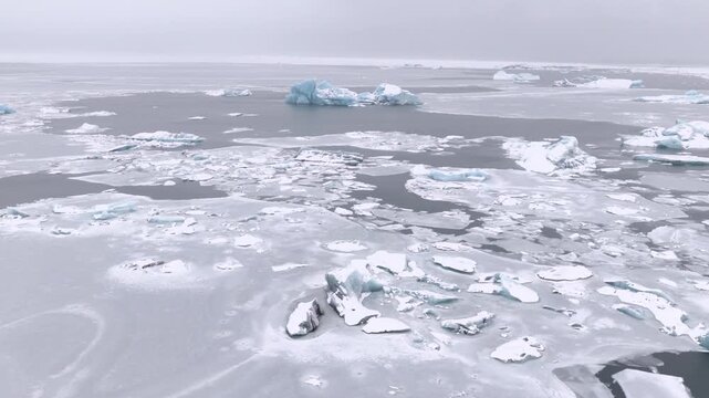 J&ouml;kuls&aacute;rl&oacute;n (Iceland) | Drone