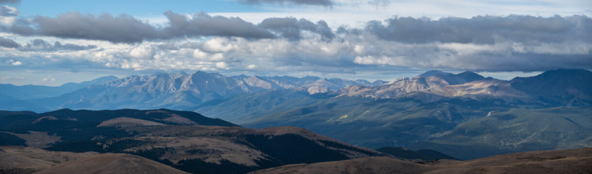 Colorado Rocky Mountains - Beautiful Summer Landscape