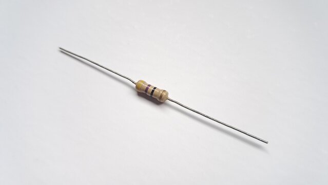 47 Ω - 1 W Resistor