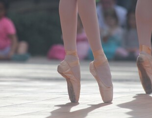 ballet dancers feet © Lance
