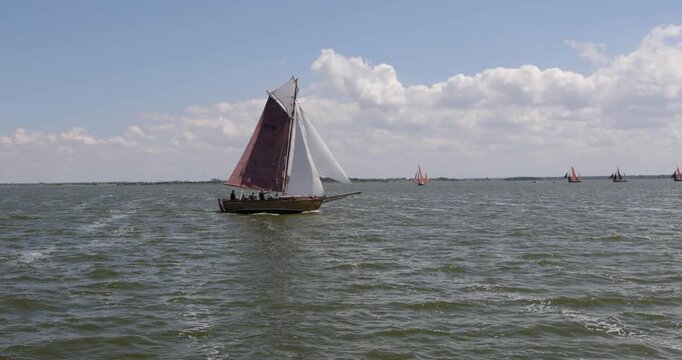 Zeesbootregatta, Wustrow, Saaler Bodden, Fischland, Dar&szlig;, Mecklenburg-Vorpommern, Germany