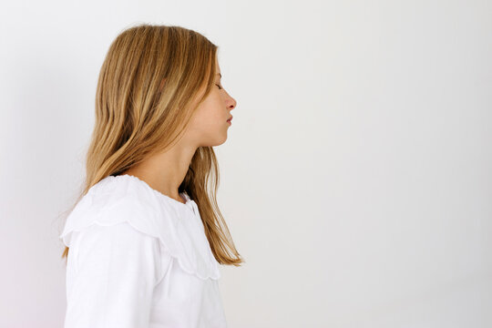 Girl profile facing right,