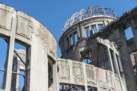 Atomic bomb dome, only standing ruin of a building at the site of the atomic bomb in World War II, Atomic Bomb Dome, Peace Monument, Hiroshima Peace Park, Hiroshima, Japan