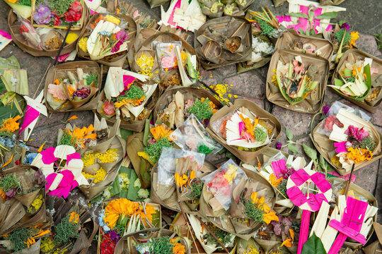 Canang sari. Colorful canang sari offerings