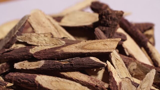 Licorice Root Glycyrrhiza Korean Herbal Medicine Traditional Medicine Ingredient Korea 감초 한약재 한약재료 약초 한방 한의학 전통의학 한국