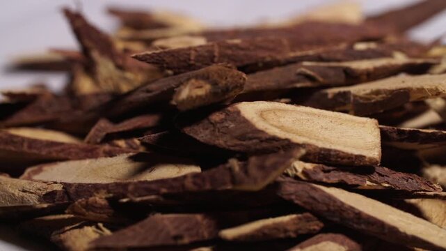 Licorice Root Glycyrrhiza Korean Herbal Medicine Traditional Medicine Ingredient Korea 감초 한약재 한약재료 약초 한방 한의학 전통의학 한국