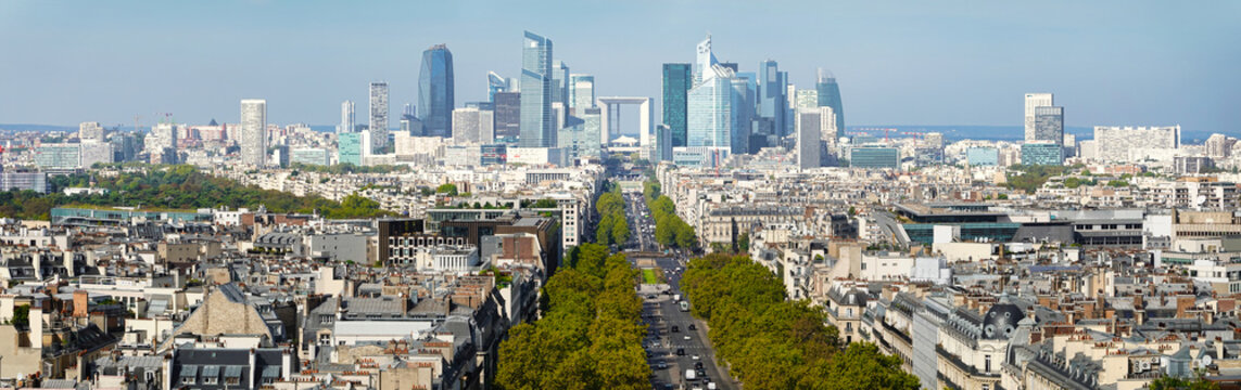 Vue panoramique de la D&eacute;fense en France