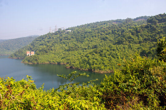 Explore the scenic Ayodhya Hills of Purulia, West Bengal, featuring lush green forests, winding roads, rocky mountains, and beautiful countryside landscapes.