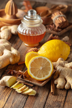 Ingredients for preparing ginger tea.