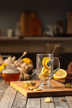 Ingredients for preparing ginger tea.