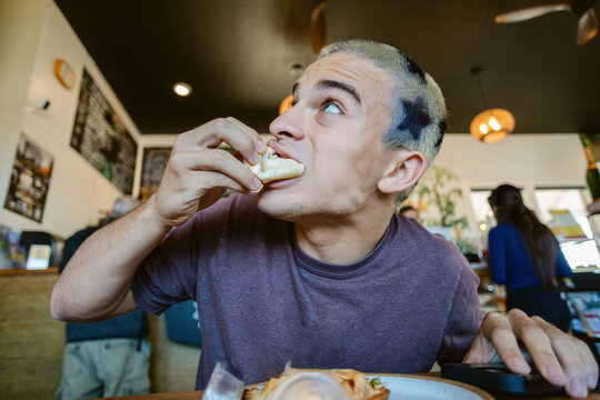 Enjoying Food Cafeteria Stars Hairstyle