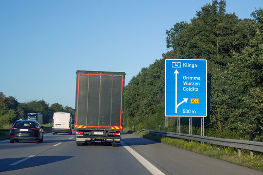 Autobahn A14, Ausfahrt 31, Grimma, Wurzen und Colditz in Richtung Leipzig