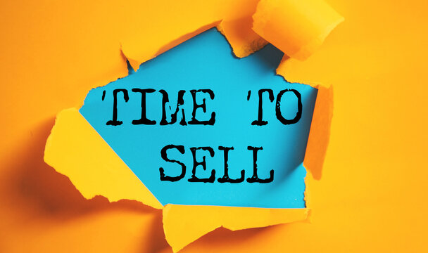TIME TO SELL concept text